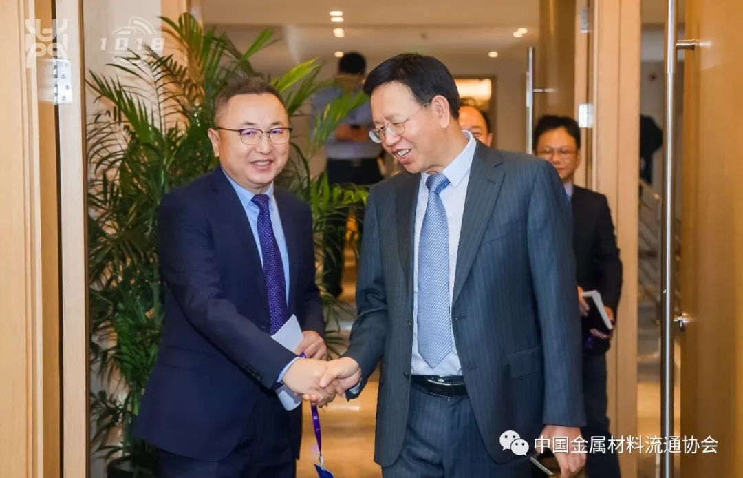 會(huì)長交流.jpg
